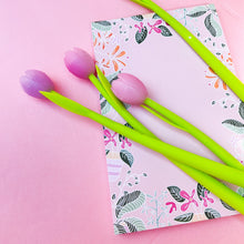 Load image into Gallery viewer, Color Changing Tulip Pen